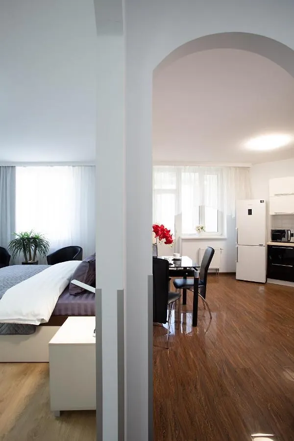 Sophie Black Apartments Kiev