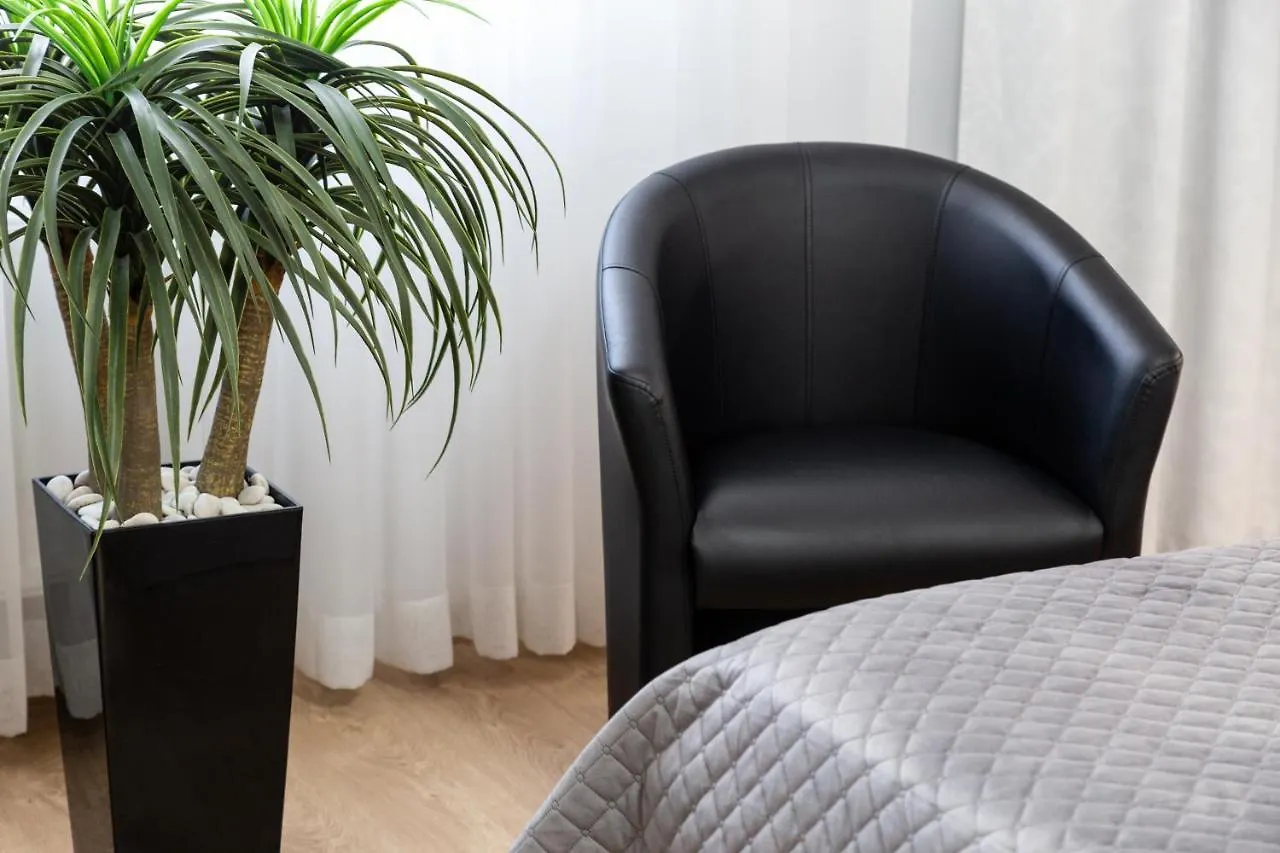 Sophie Black Apartments Kyjev
